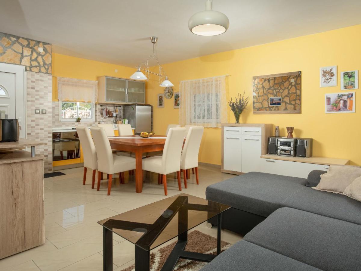 Holiday Home Mikac - Mlk136 By Interhome Dobrinj Екстериор снимка