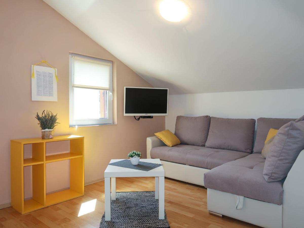Holiday Home Mikac - Mlk136 By Interhome Dobrinj Екстериор снимка