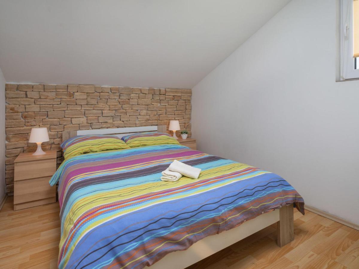 Holiday Home Mikac - Mlk136 By Interhome Dobrinj Екстериор снимка